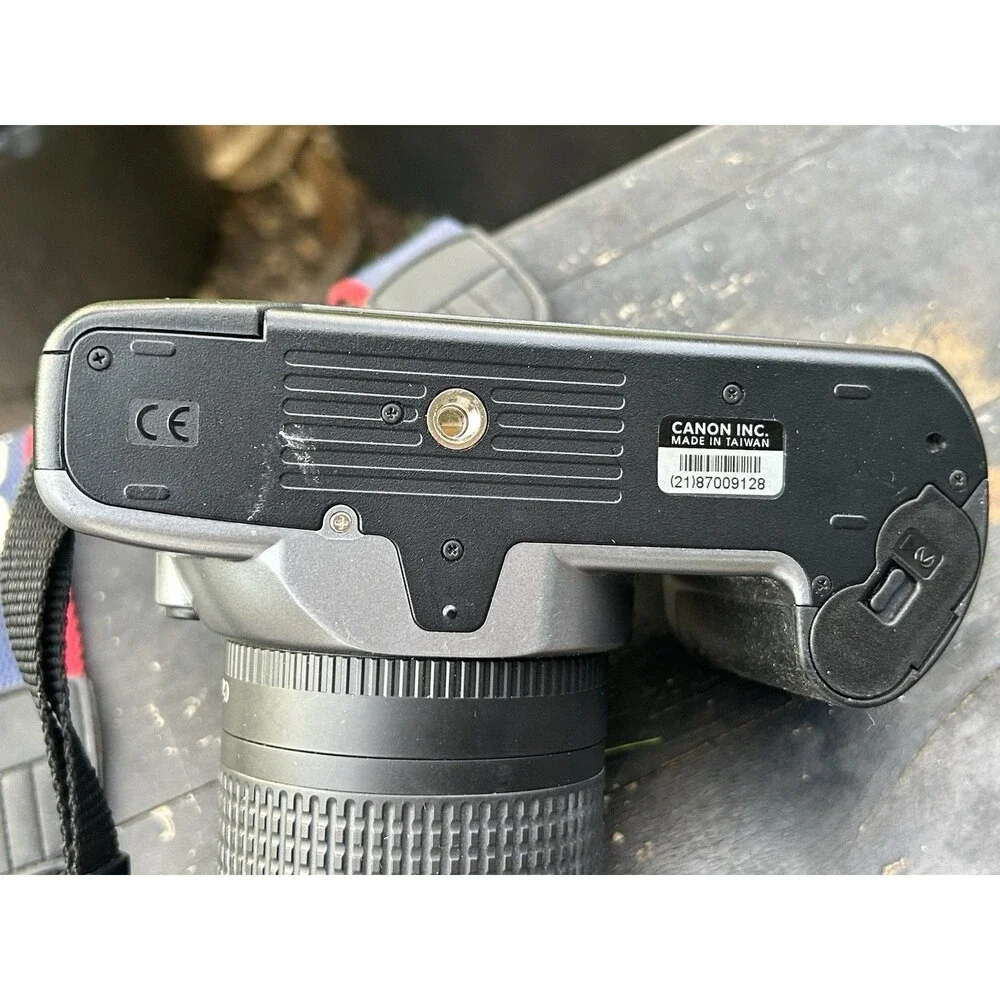 Canon EOS Rebel GII 35mm Film SLR Camera 75-300 Canon EF (Untested)